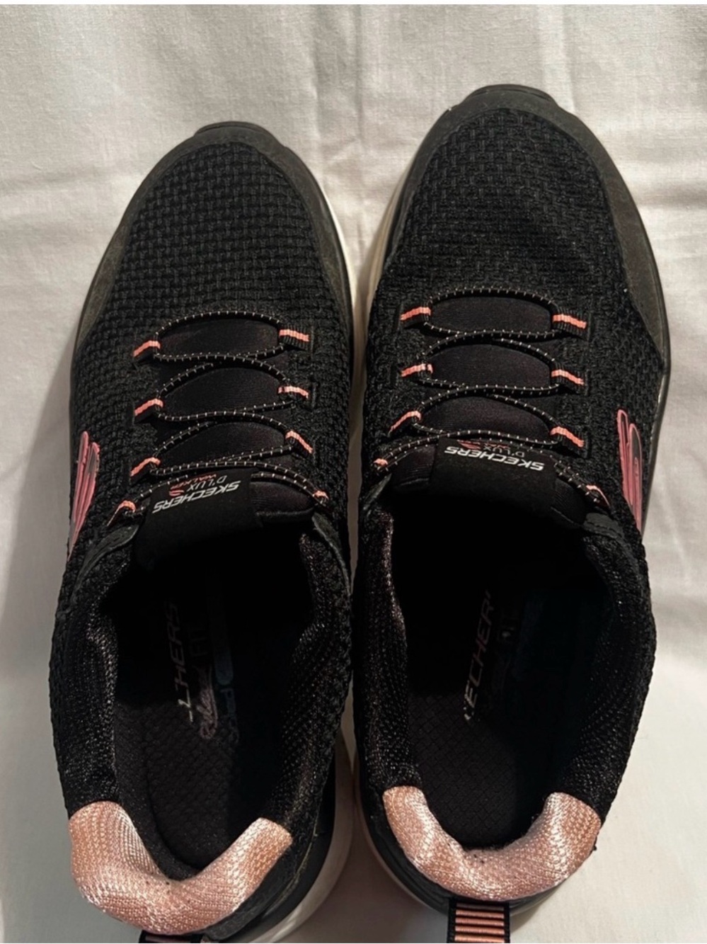 Skechers D'LUX Walker Black with Pink Accent Women's Sneakers - Picture 3 of 8